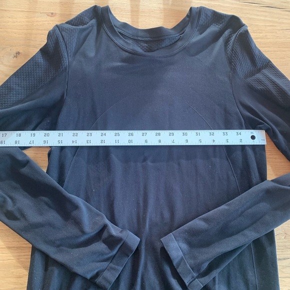 Women’s Black Stretch Long Sleeve Top Activewear No‎ Size (see pics) Preloved - Picture 3 of 6